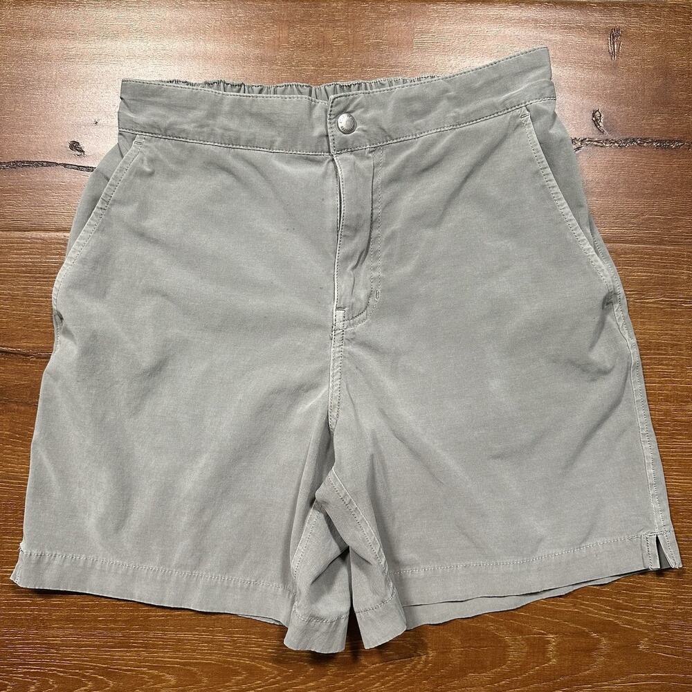 Buck Mason Shorts Mens 28 6" Gray Bermuda Travel Tropical Nature Retro City